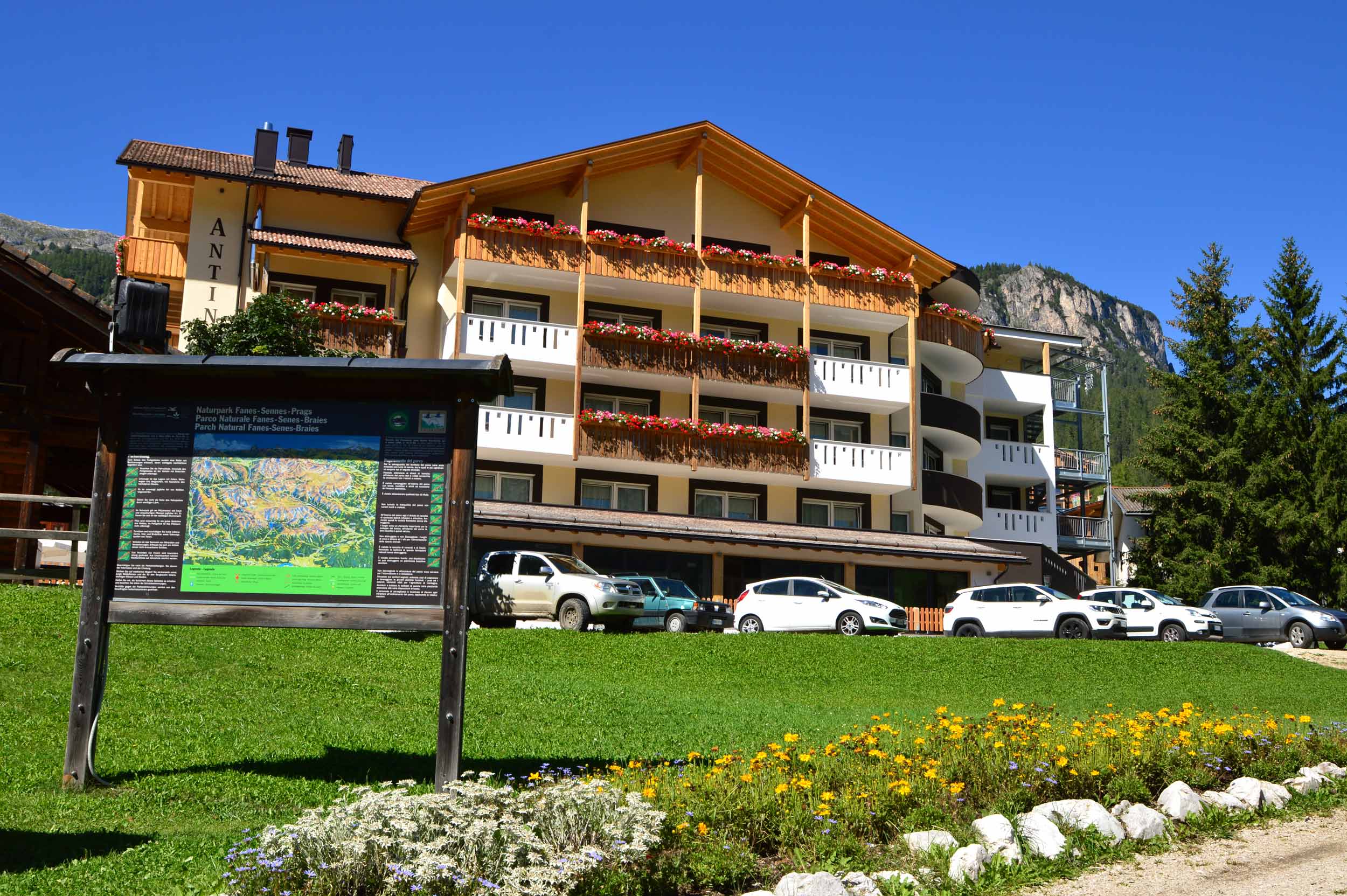 Summer hotel antines alta badia11