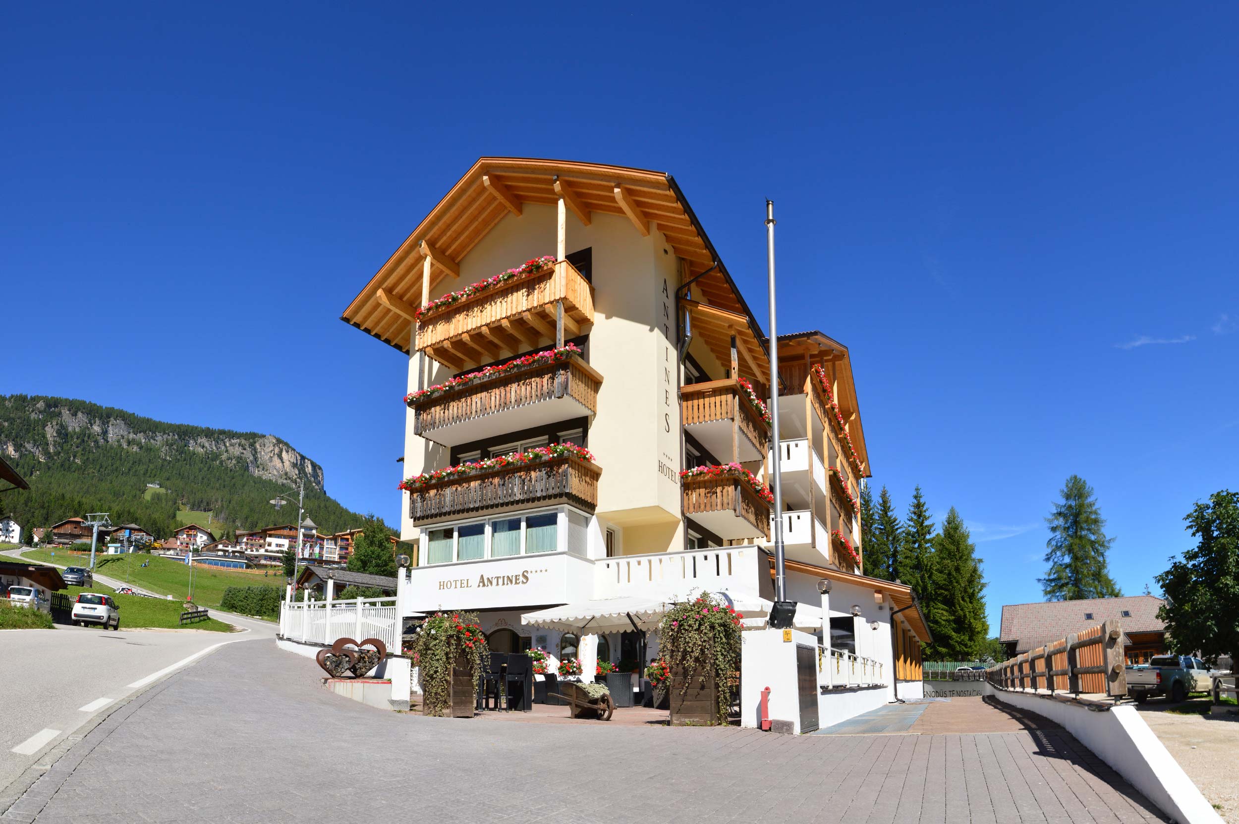Summer hotel antines alta badia8